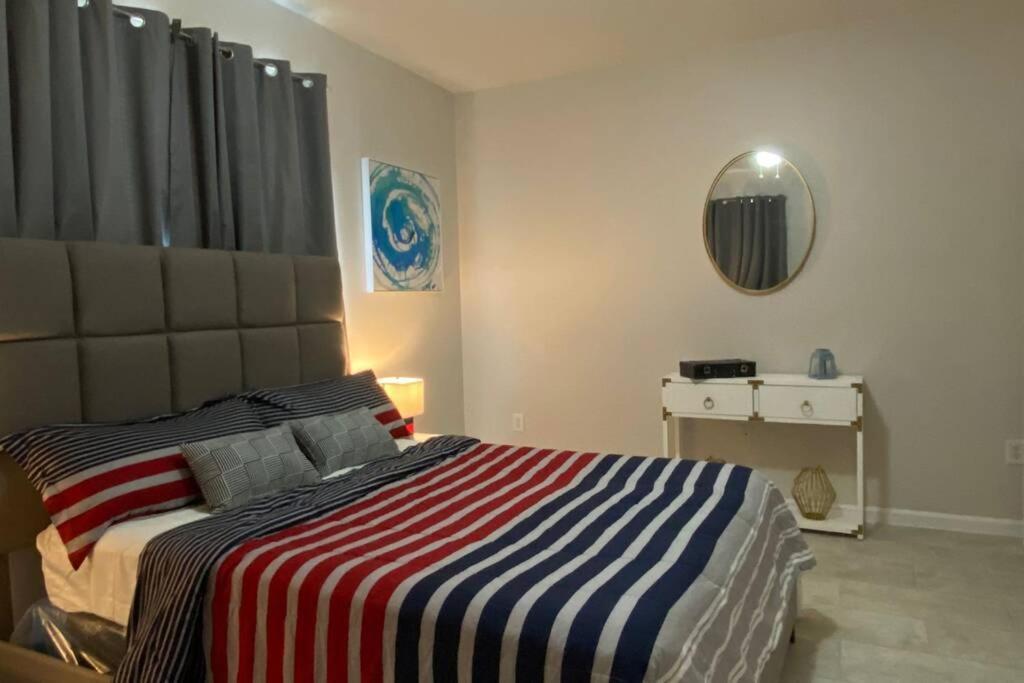 Luxury And Vintage Space To Enjoy Your Vacation!! Kissimmee Esterno foto